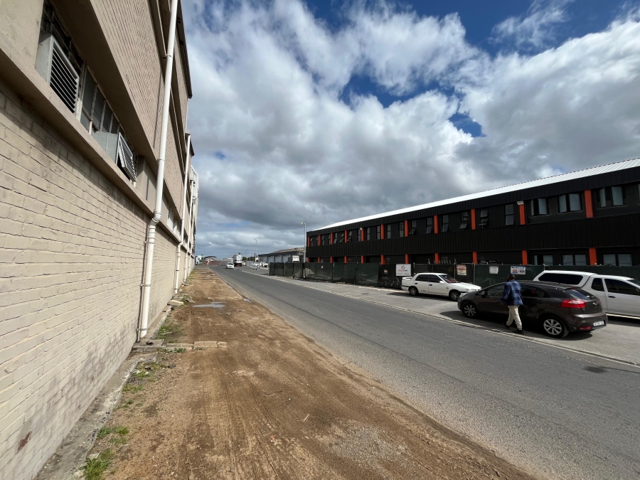 To Let commercial Property for Rent in Ndabeni Western Cape